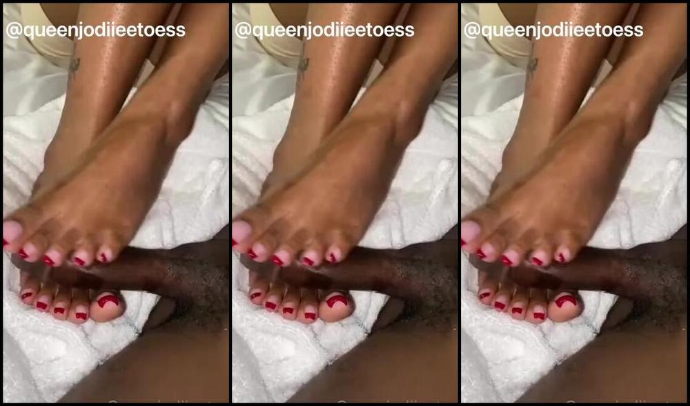 Queenjodiieetoes Aka Prettyfeetonly1800 Onlyfans Sometimes I Aim To Tease Swipe To See Vid 2