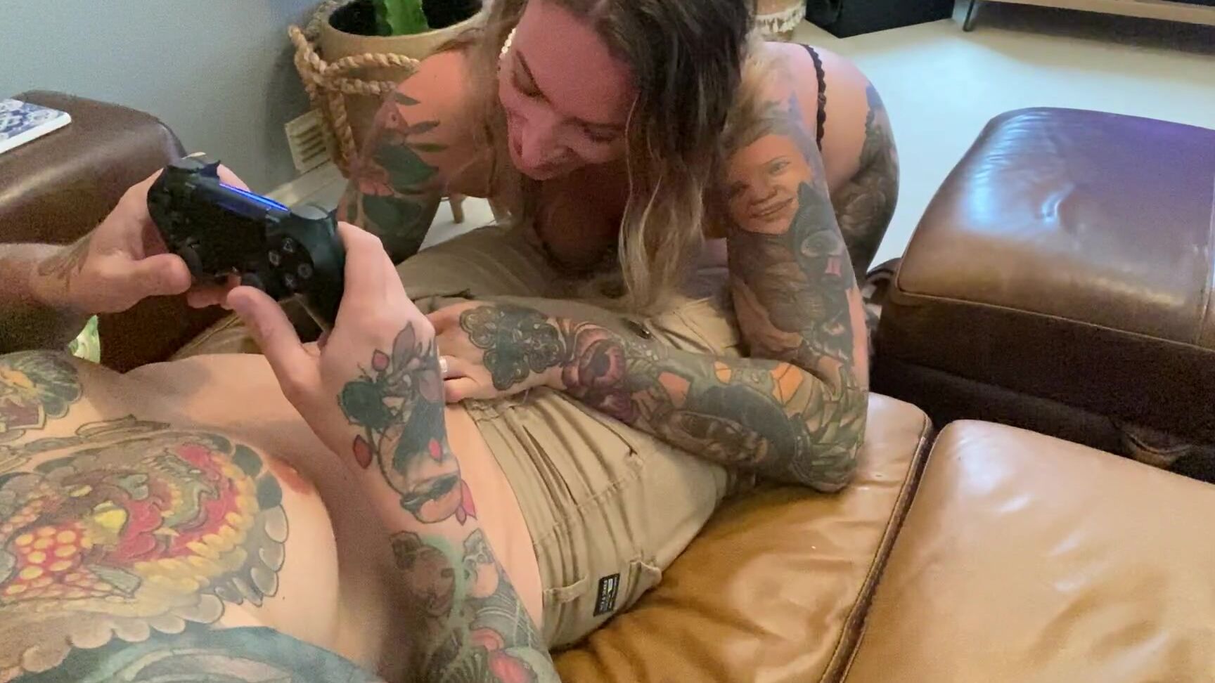 Ava Austen 499165977 07 04 2020 Sucking His Dick Whilst He Plays The Ps4 Sloppy Cock Sucking On The Sofa