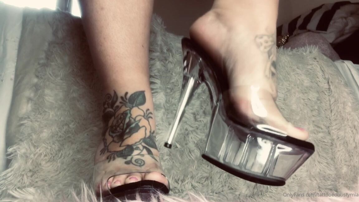 Misshawthorn Stripper Heels Pretty Toes And A Little Peek Of Pussy