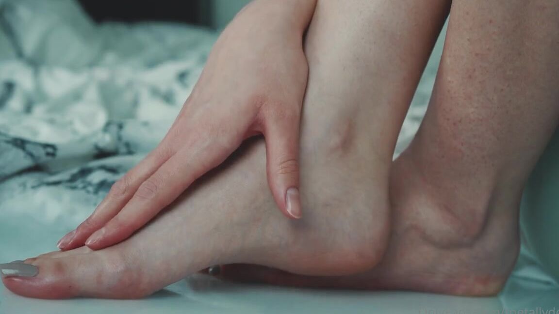 Toetallydevine Onlyfans Time To Enjoy This Grey Pedicure Fullyp