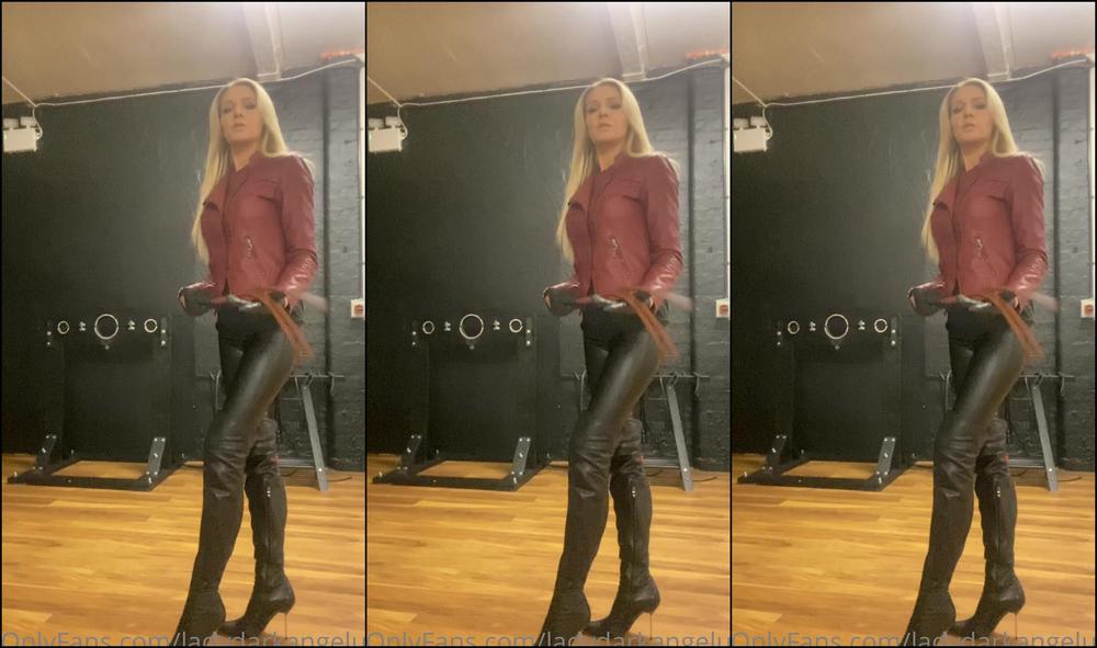 Lady Dark Angel Been Making Some Custom Clips This Morning One Was Dressed Like This With My Tawse So I Did This For You Guys Too