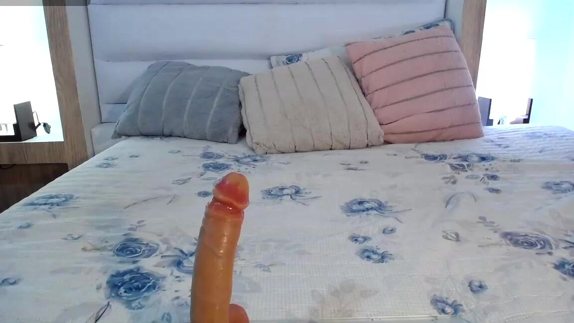 "Melted_Chocolate" 18and19yrsold, amateur, deepthroat, dildosucking, drool, gag, heels, saliva, sloppy, spitfetish woman eagerly explores the dildo with her tongue and saliva manyvids