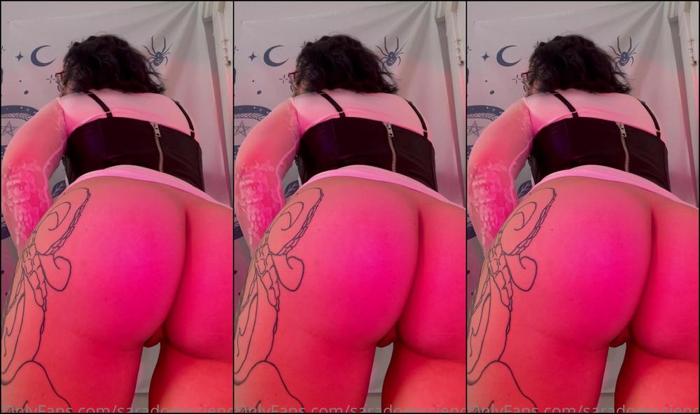 Saradoesscience Time To Worship My Ass And Pussy Imagine Licking And Pleasuring Me From Both Sides While