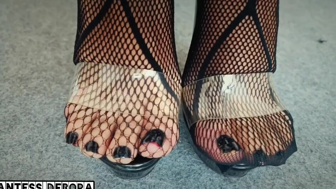 Giantess Debora Nicknamed Giantess Debora Onlyfans Shrinking Blind Date Sfx Full Video 10 I Was Waiting For My Blind Date While He Comes But