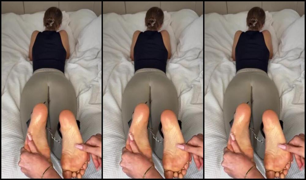 Barebylola Nicknamed Barebylola 06 06 2025 Onlyfans Video Yourbest Blondie Knows Exactly What Shes Doing