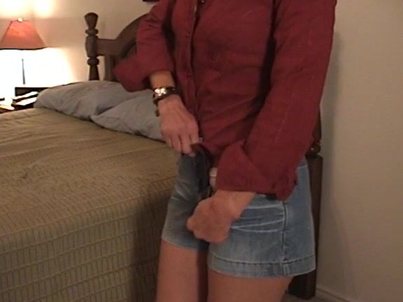 Brianna, SD, amateurspankings AS Briannas Paddlings Clips4Sale