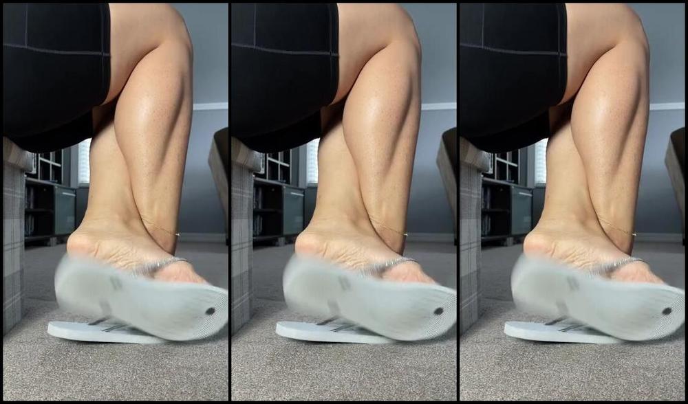 Deedeericanfeet Onlyfans As Requested In These Flip Flops N View