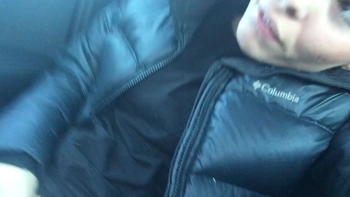 Le Lea Cumming In My Hotel Parking Lot