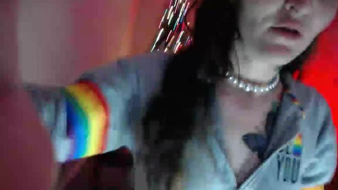 oftenelle-06-12-2019-99522468-stream-started-at-12-06-2019-03-25-pm