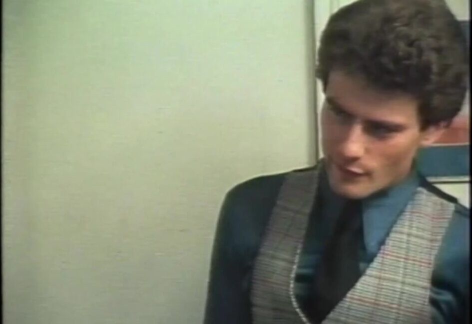 "Ashley Moore,Carter Stevens,David Ruby,George Payne,Honey Stevens,Tina James,Linda Vale,Long Jean Silver,Marlene Willoughby,Rod Pierce" Classic Mistress Electra Avon Video