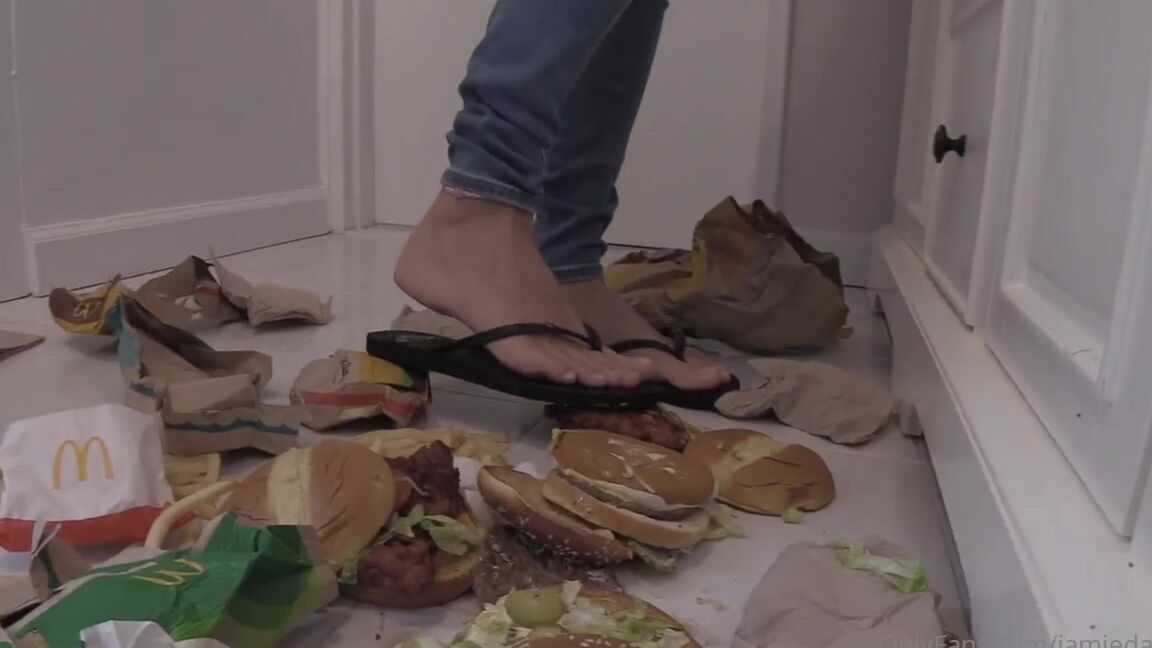 Jamiedaniels Onlyfans Thanks For Everyone Who Responded To The Previous Post Here Is The Clippet For Casual Crushp