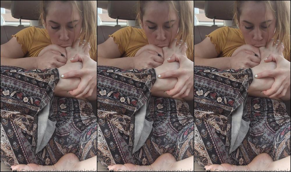 Quinnyspiggies Toes And Tit Worship In The Car Sucking And Licking My Feet In The Car I Take All O