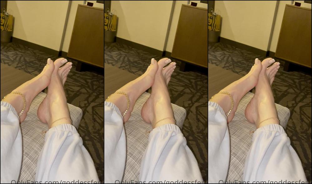 Goddessfendi 2807214193 03 16 2023 Cum For This French Pedi