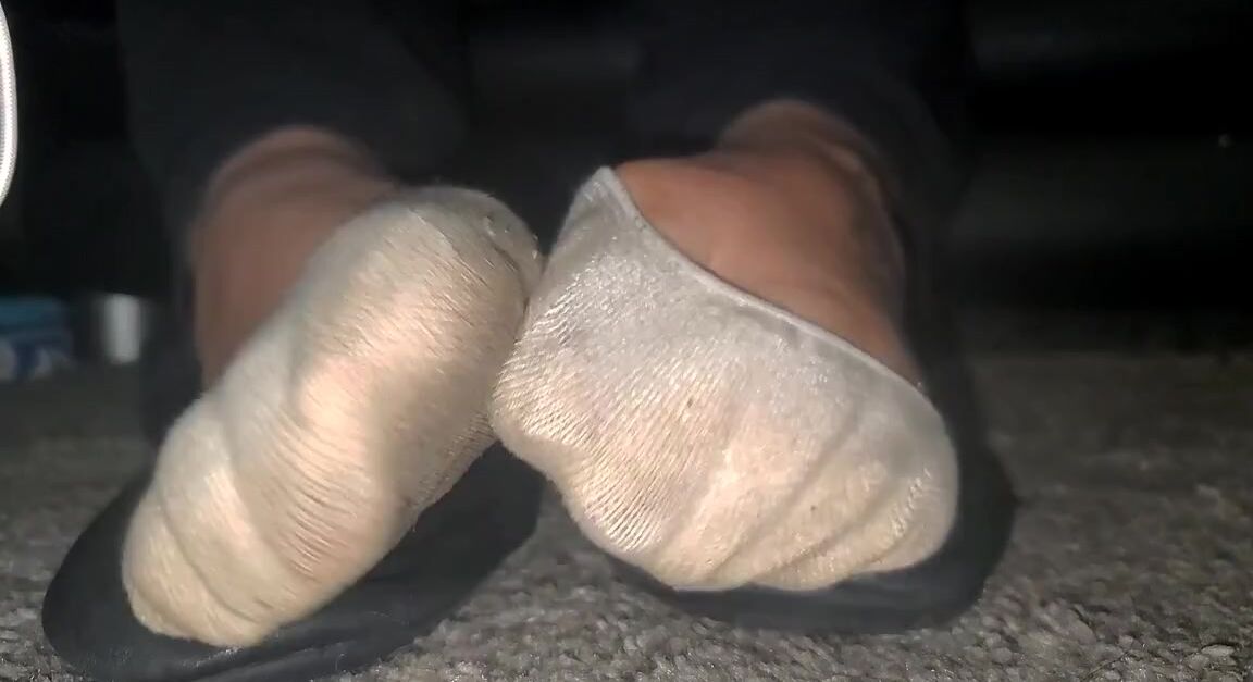 Pediqueensoles Nicknamed Pediqueensoles Onlyfans Trashed Flats After Work
