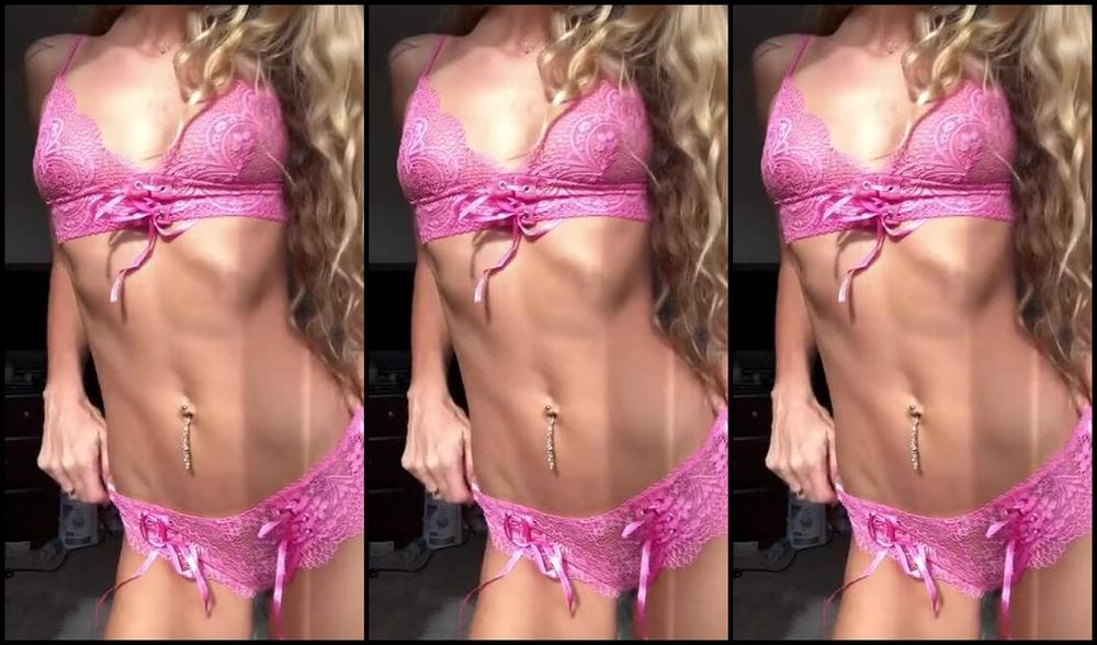 Princess Chelsea Aka Bowdown2Chelsea Onlyfans Sph For Little Dick Alex Lb