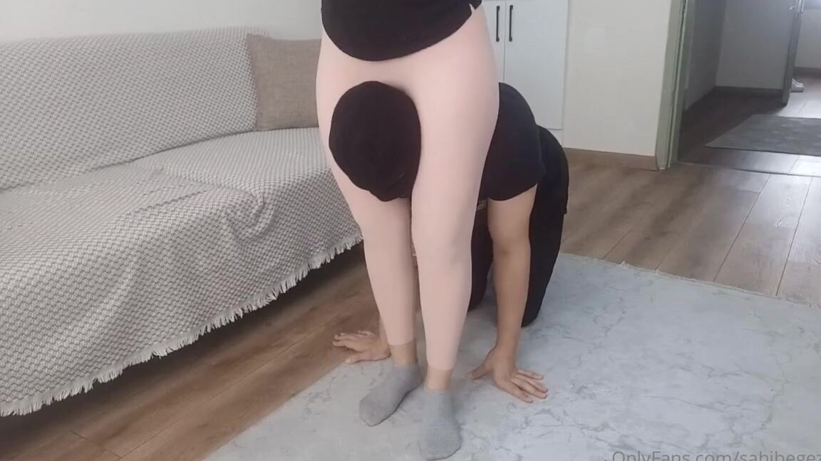 Sahibegezginn 11 20 2024 Onlyfans Video Your Breathing Is Under My Control In Every Way Headscissors Wresltingp