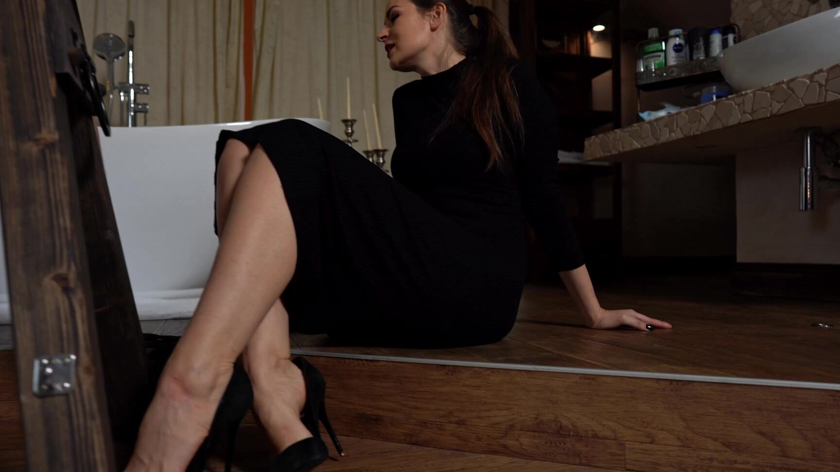 Femdom Sado Ladies Lady Iveta Cruelest Whipping SiteRip