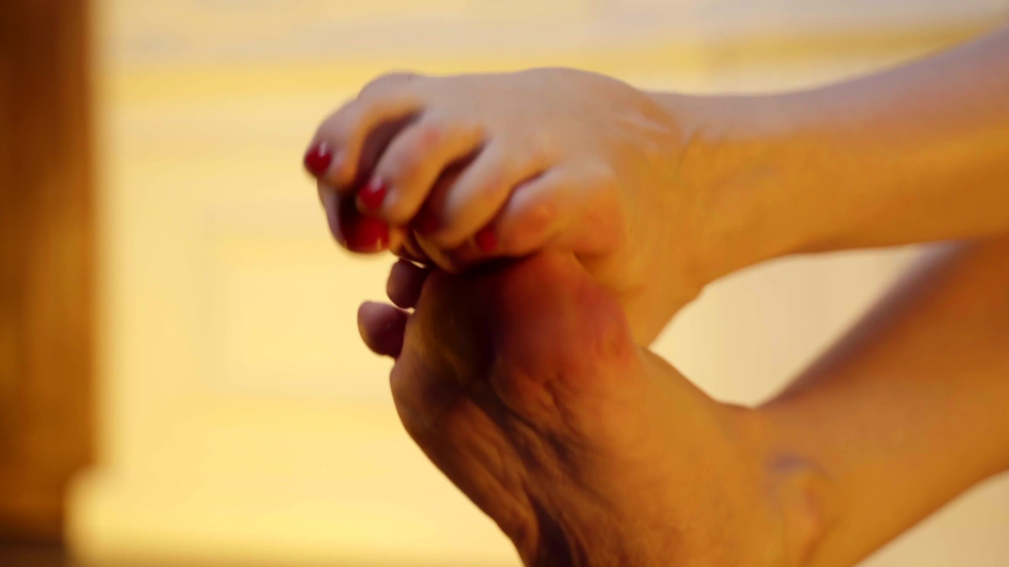 Dirty Feet, Feet, Foot Fetish, Foot Play, Foot Smelling dirty-sweaty-feet ManyVids