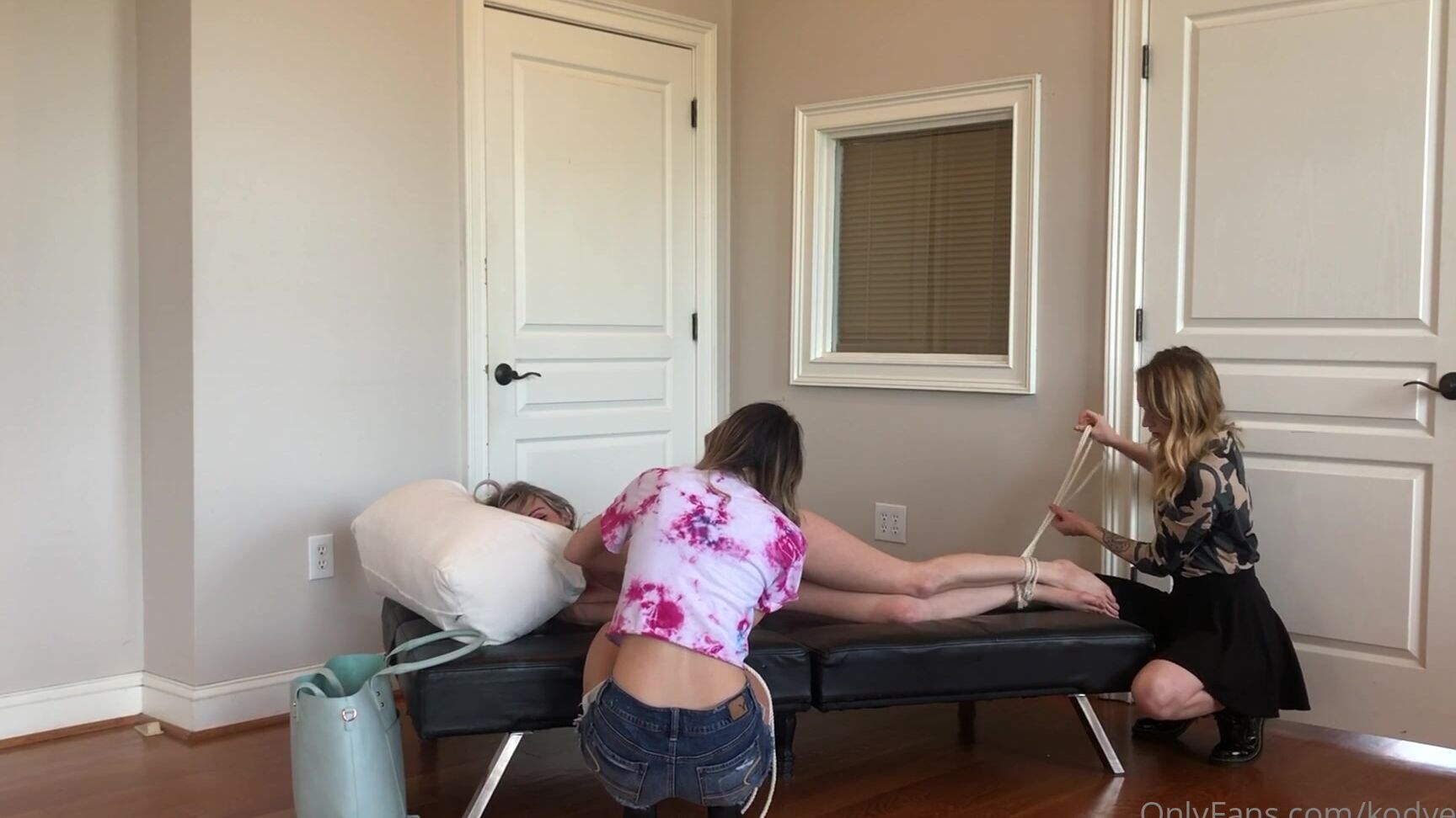 Kodyevans Macy And London Both Got Me But That S Ok I Will Get Them Back Onlyfans Com Macynikole A