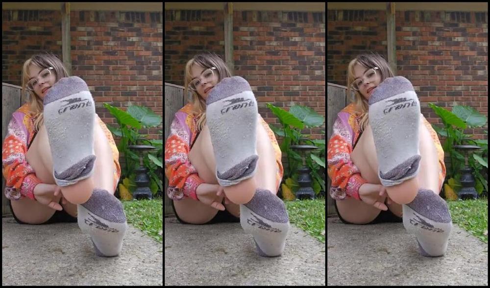 Tays Toes Nicknamed Taystoes 09 09 2023 Onlyfans Video Stinky Feet Szn Sock Removal Shoe Sniffing Smelly Feet Boot Smelling