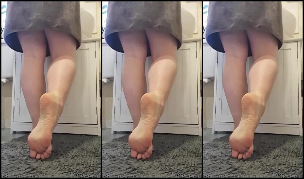 The Foot Queen Of England Aka Queengf90Premium Onlyfans Get Ready With