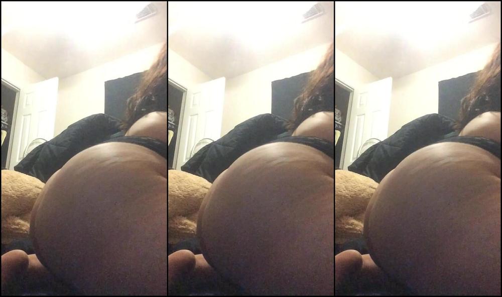 Missbustylatina Black And Blue