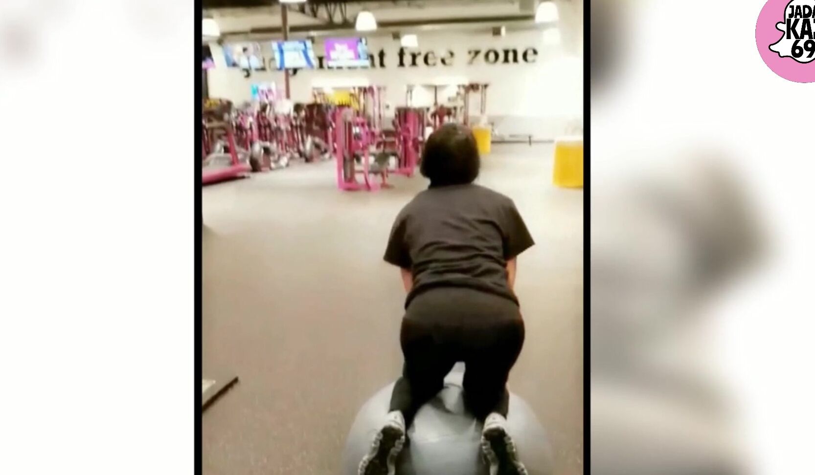 Asian, Bouncing Boobs, Petite, Public Flashing, Public Nudity jada kai public flashing highlights ManyVids