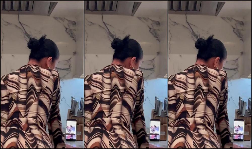 Lexicgoldberg 3050291380 10 18 2023 Unlock To Watch What She S Watching