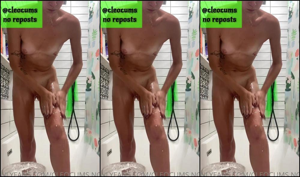 cleocums-07-09-2021-2214831813-15-minutes-of-shower-voyeur-fun-spy-on-me