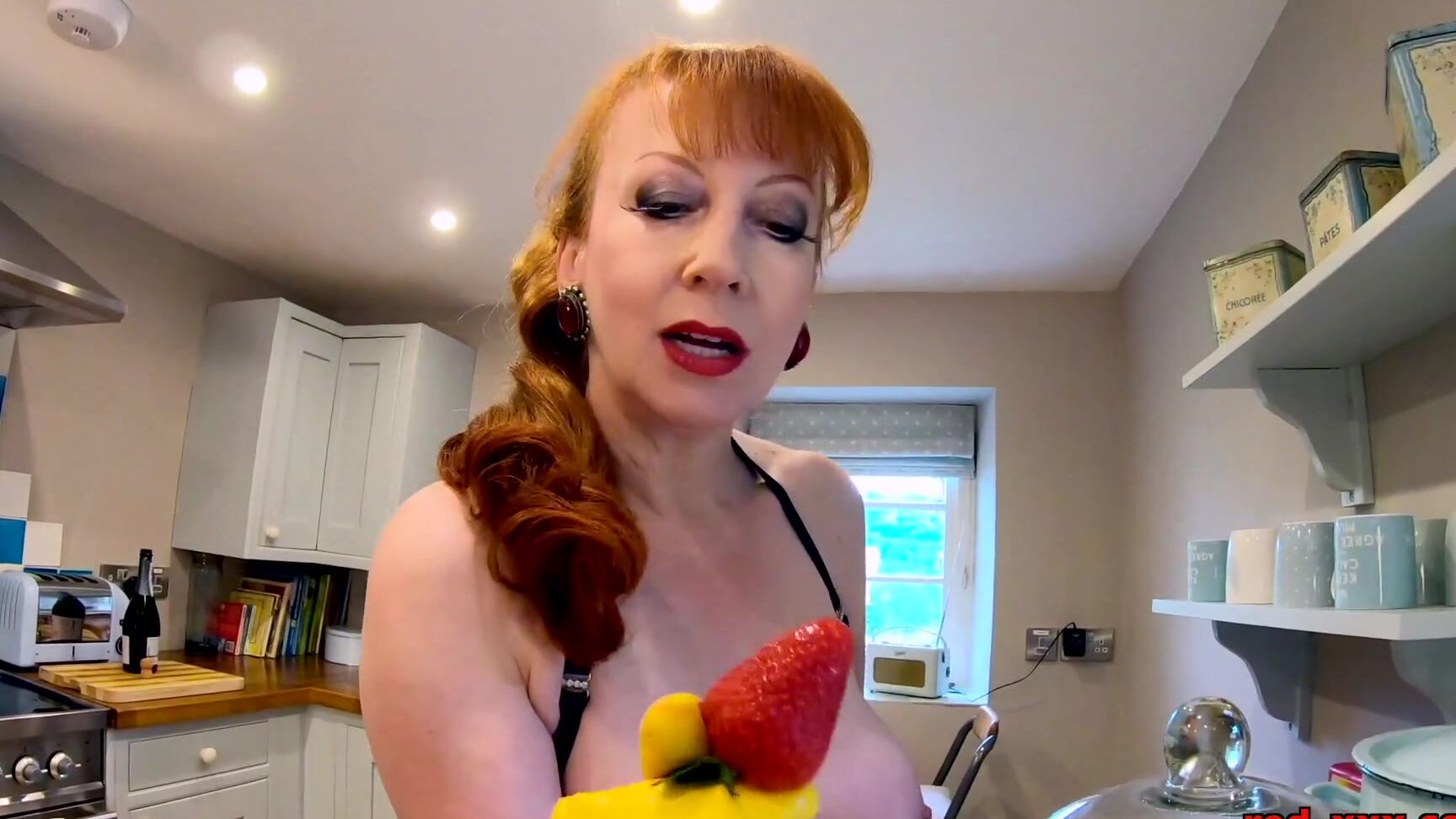 Red XXX 2019-10-11 Domestic Goddess 1080p Red XXX