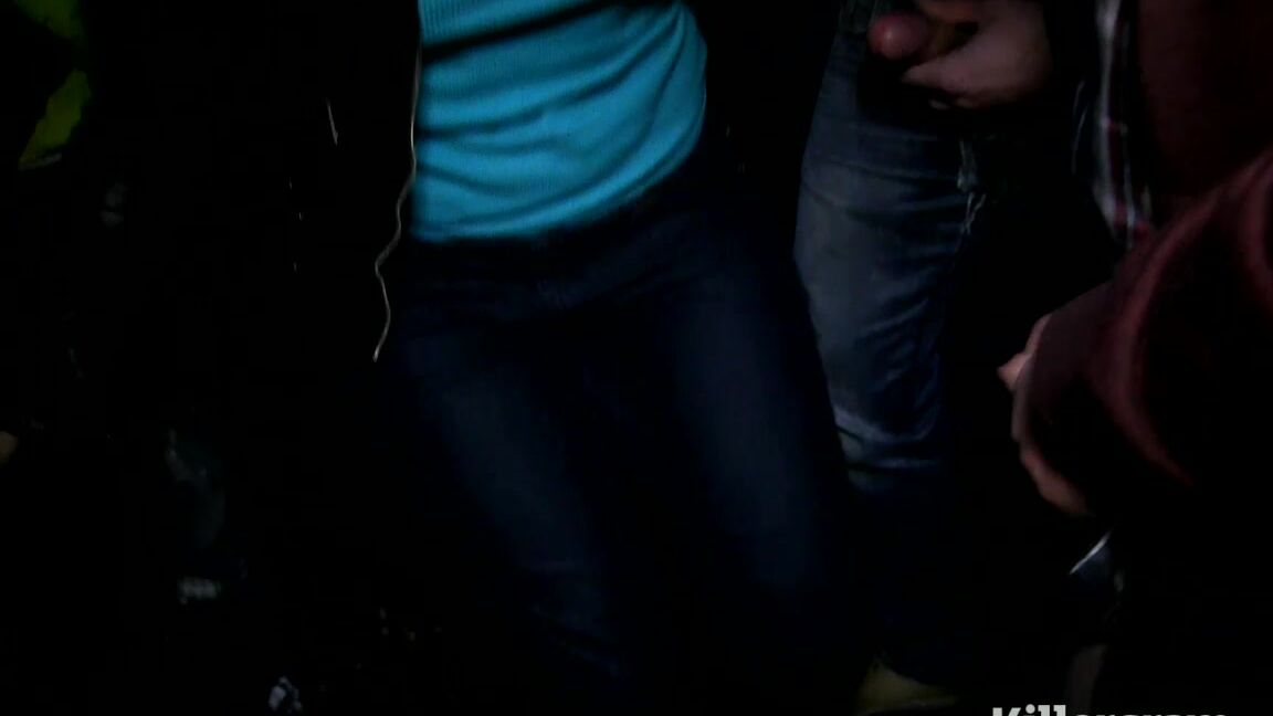 Group Sex, Outdoors, Facial, Oral, Cum In Mouth, Ginger Hair Candi Blows - A Dogging Classic SiteRip