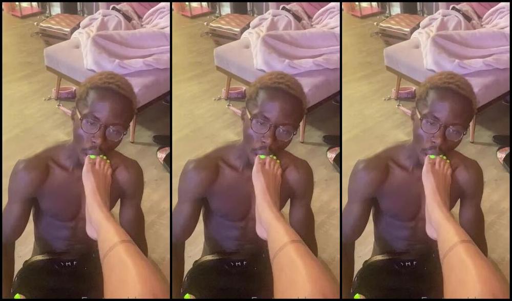 Footmazinggds Nicknamed Footmazinggds 11 05 2022 Onlyfans Video Leaked Footmazinggds 49893