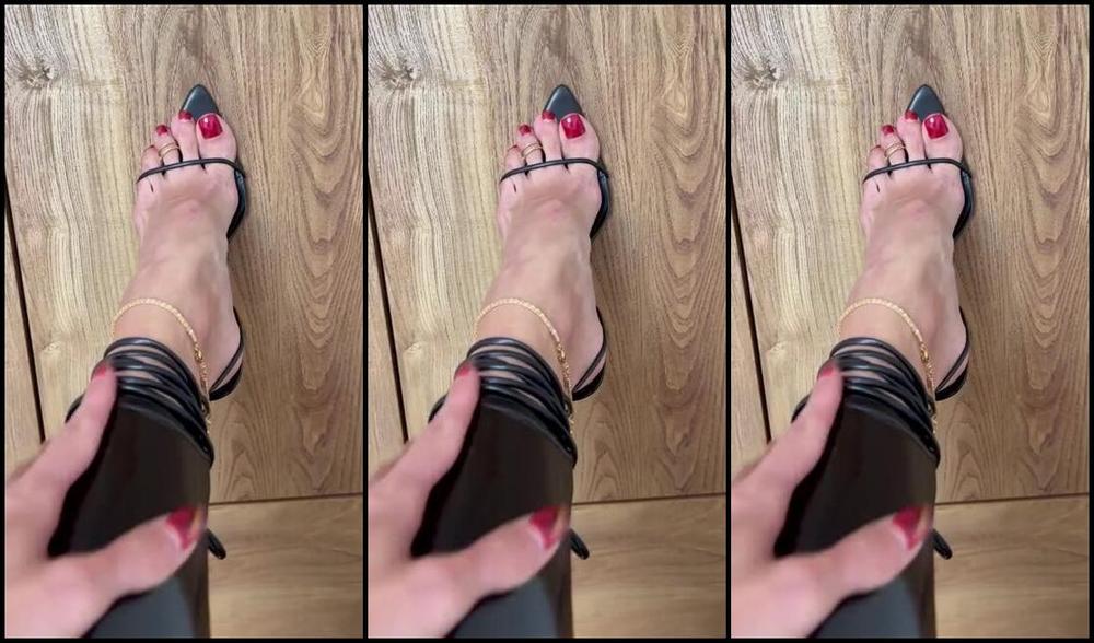 Heels Of Mine Nicknamed Heelsofmine 05 14 2023 Onlyfans Video Do You Like My Latex Trousers This Video Has Been Recorded From Two Camera So If