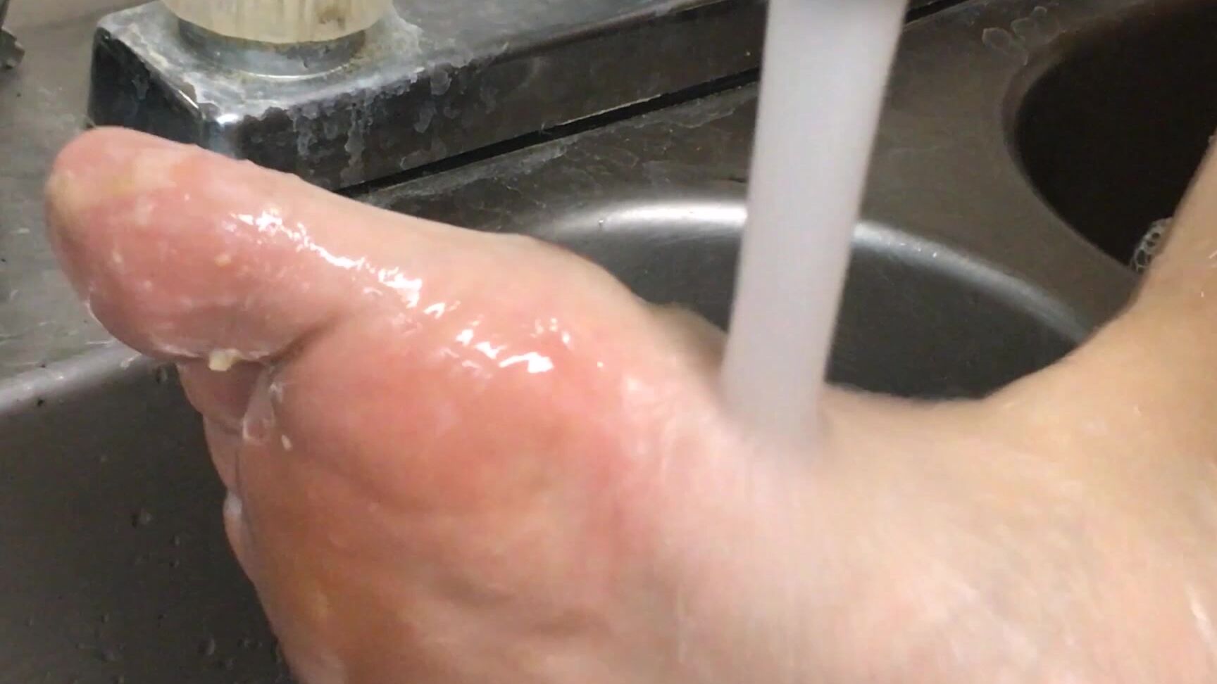 Nikki Sequoia Nikki Washes Her Messy Feet