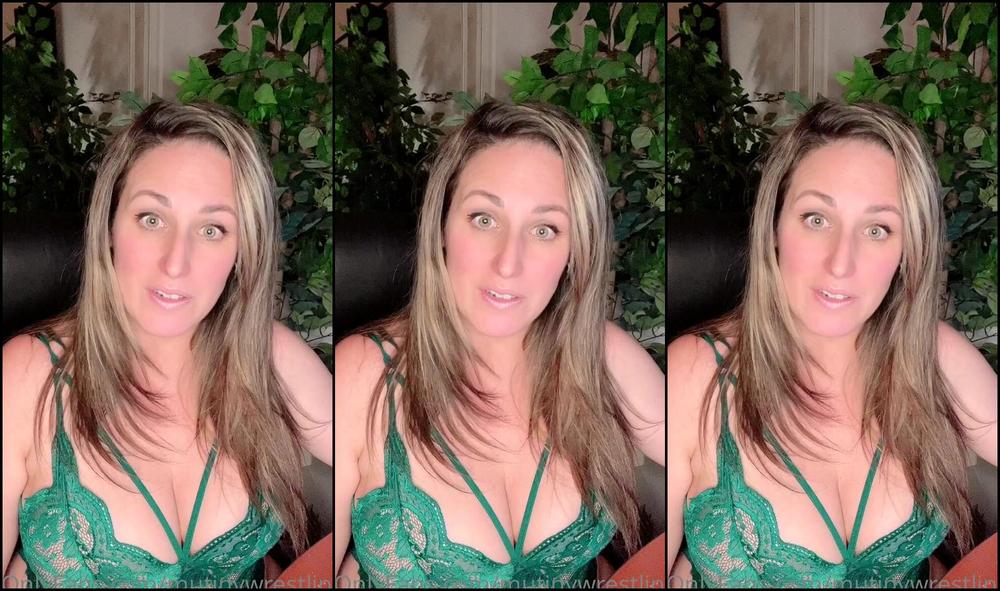 Mutinywrestling The Private Message You Received