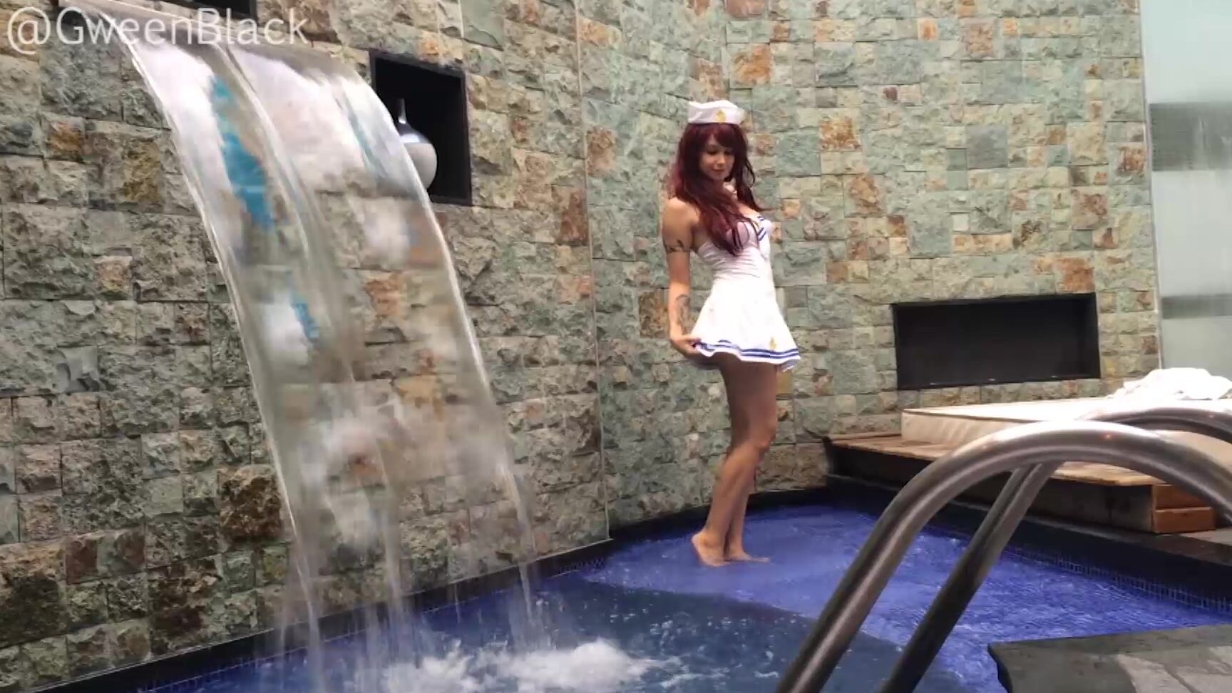 Gweenblack Sailor Swimming