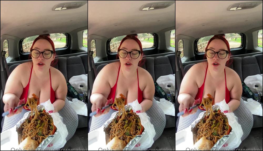 Snowycakesy Enjoying My Lunch With You Guys If You Like This Type Of Video Maybe Shot In Lingerie Ti