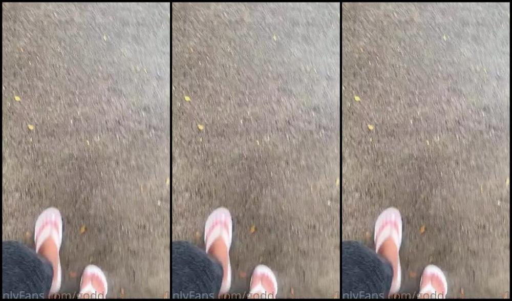 Goddessmonica00W Onlyfans If You Saw Me Getting My Chinese Would You Stop And Starep