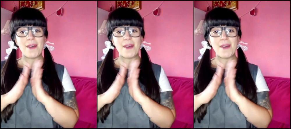 Suicidegirls Stream Started At Pm Hola It S Miss Babel Here Wanna Play With Me