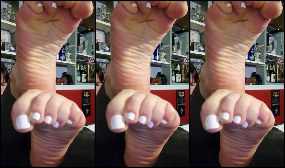 Crystal Paris Nicknamed One Lonely Foot 03 11 2025 Onlyfans Video Rips N Wrinkles