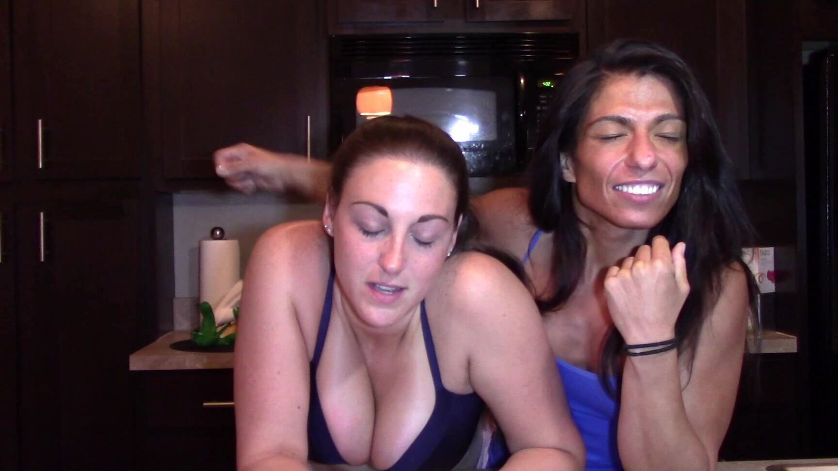 "Alexis Rain" big tits, panty fetish, wedgies Melanie Hicks Wedgied manyvids