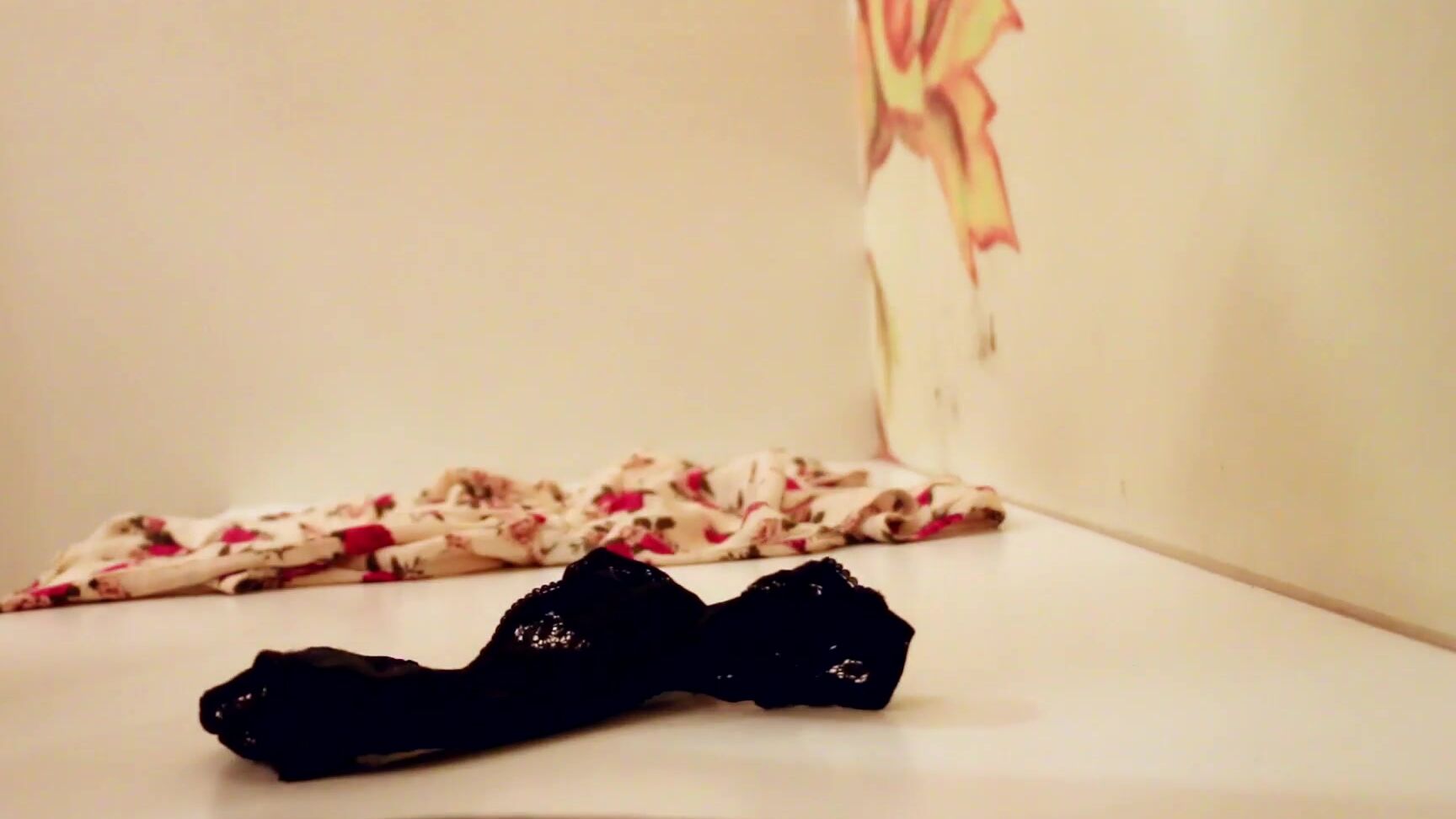 Dildo Fucking, Fitting Rooms, Redhead, Strip Tease Tidecallernami playing with myself in forever 21 ManyVids