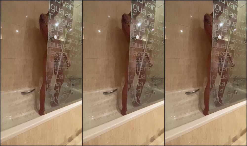 tgirl-brazil-14-04-2021-2083050395-alguien-para-me-acompa-ar-en-la-ducha