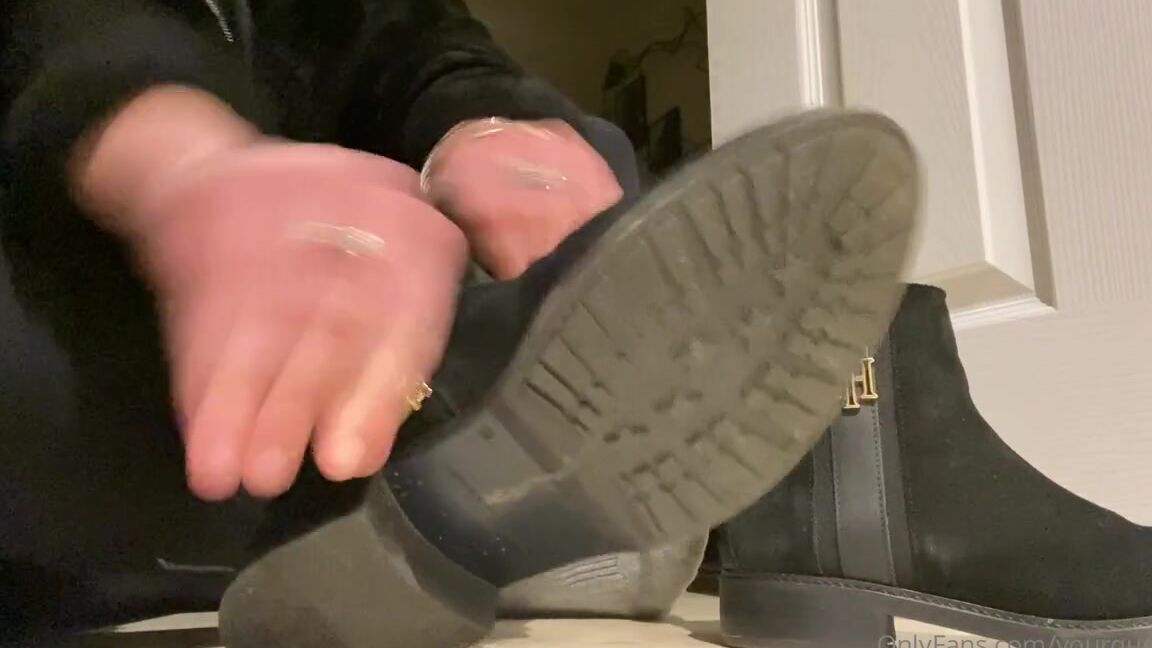 Daddy Serena Nicknamed All4Serenab Femdom 01 07 2021 Onlyfans Video My Socks And Boots Are Warm And Fragrant Ive Had The Heating On Full Blast In