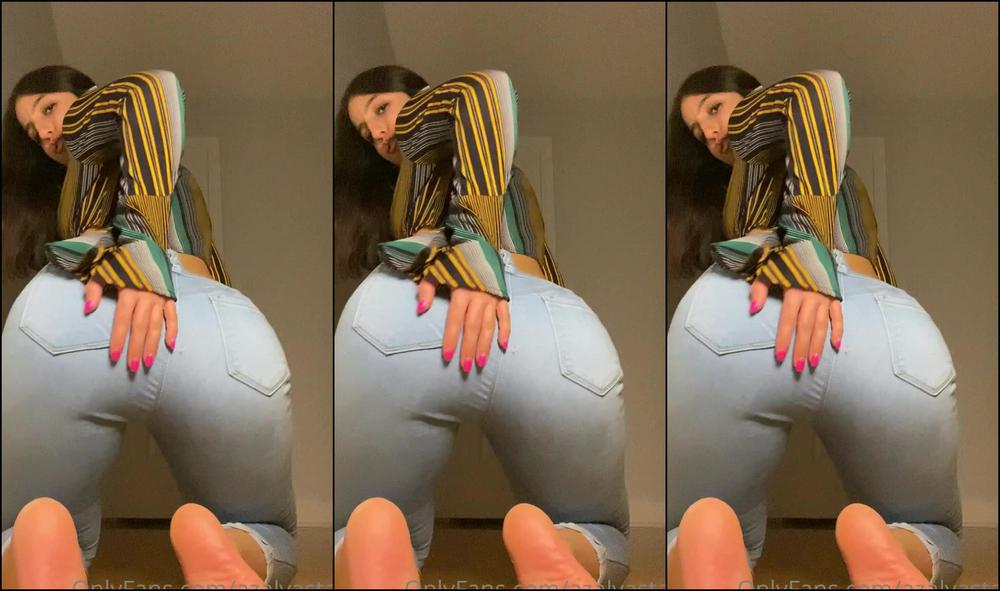 Azalyastar 1017388935 10 04 2020 Someone Always Calls Me When I M Getting Naked For You Haha Thats Why My Music Was