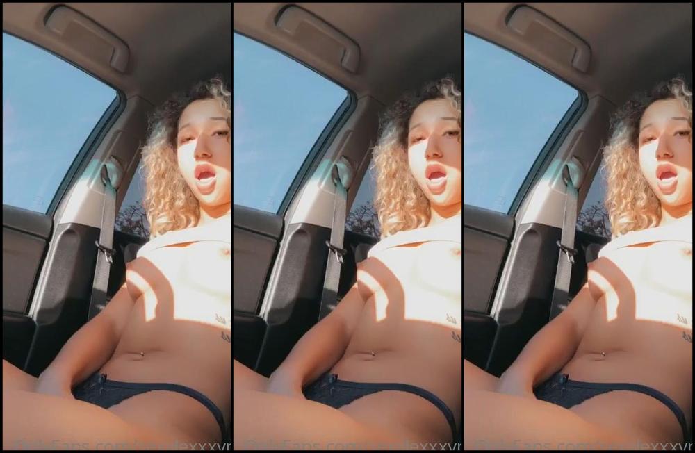 Sexylexxxyp 520980680 07 10 2020 Sooooo Im Going Live Again Tonight 730 Pm Pst