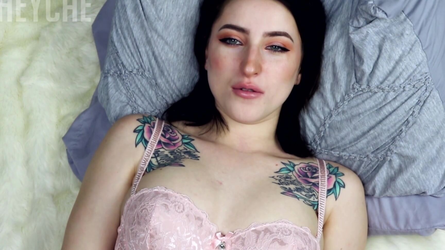 Hitachi, Masturbation, Non-Nude, Orgasms, Vibrator lewdqueen hitachi agony ManyVids