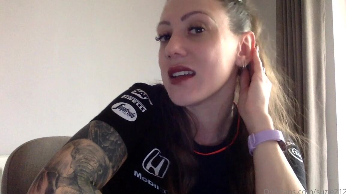 suzie212love-08-03-2022-2366553650-want-to-hear-about-some-naughty-stuff-i-got-up-to-at-school