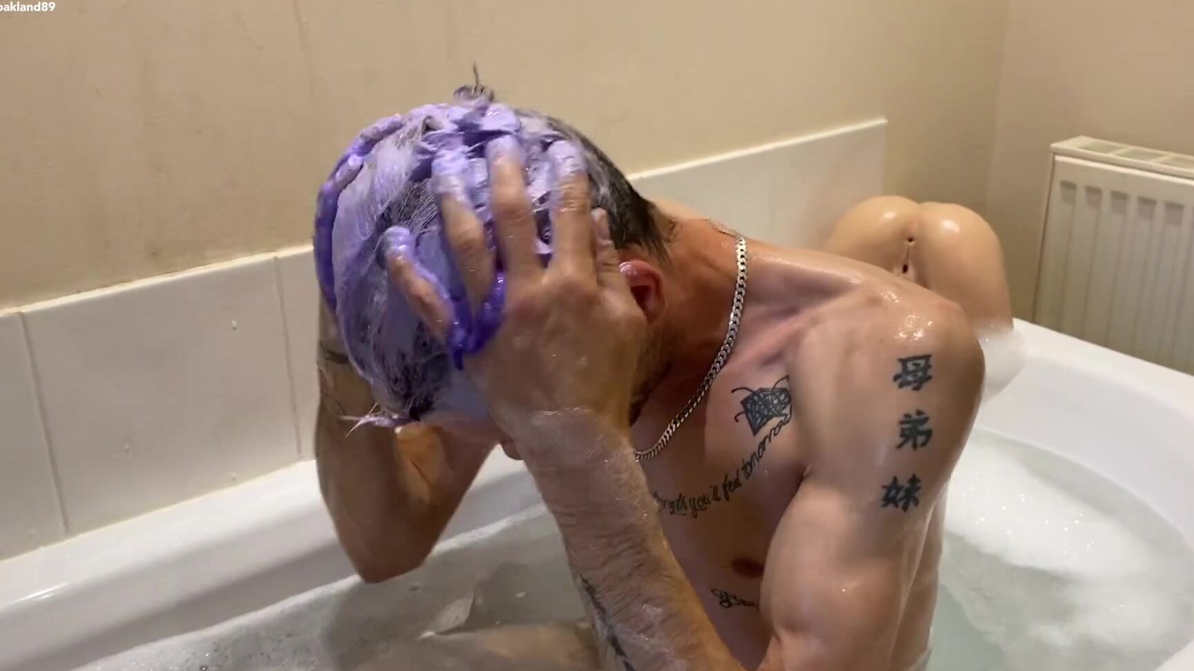 Harri Oakland Full Length Video Bath Part Just Thought I D Get My Mate To Film Me Having A Bath