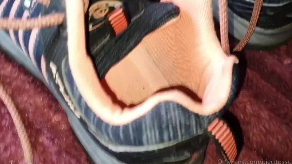 Piecitossuaves Nicknamed Piecitossuaves Onlyfans Self Sniffing And Licking Video Full Version Oliendo Y Lamiendo Mis Propios Pies Completo2